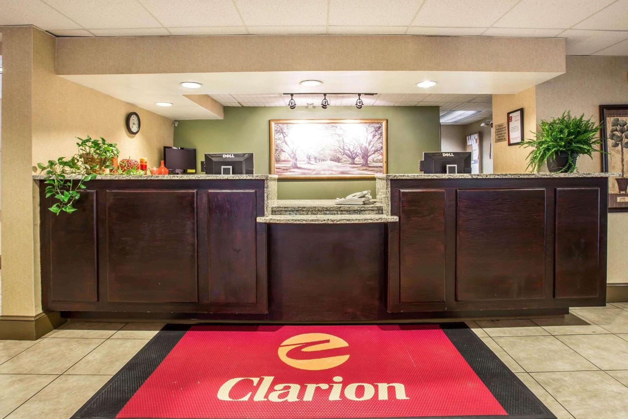 Clarion Inn & Suites Aiken South Exterior foto