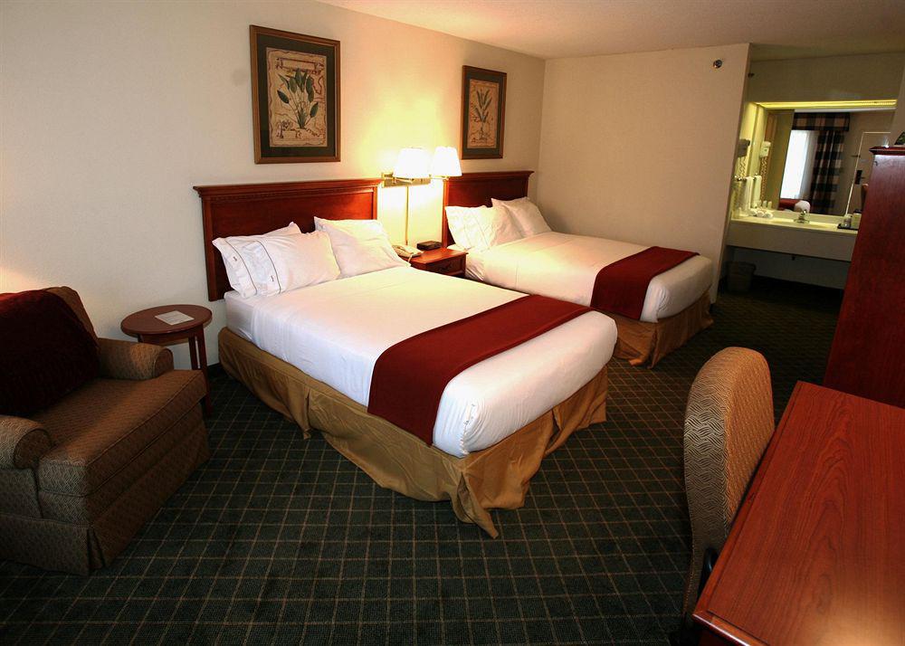 Clarion Inn & Suites Aiken South Quarto foto